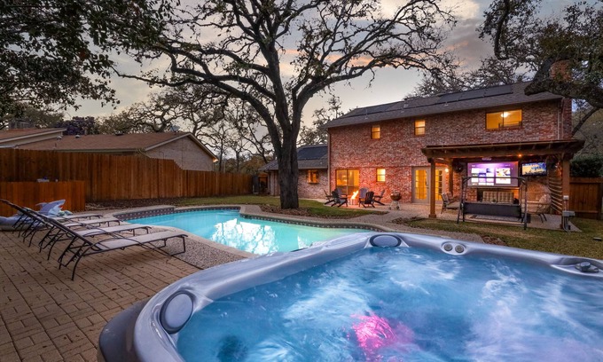Wetmore House | Indulgent Alamo City Retreat with Heated Pool & Game Room