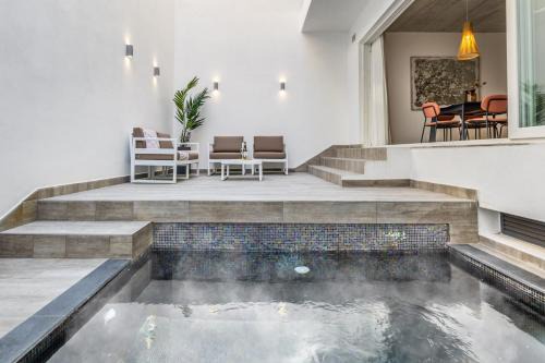 St. Andrew's Apartment | Heated Pool Retreat in Pembroke St Julians - Family Friendly