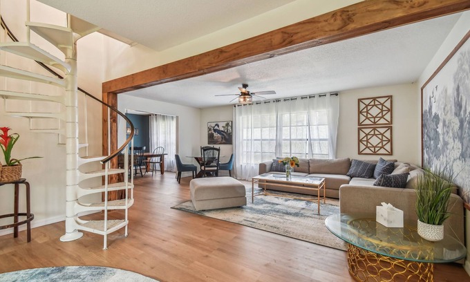Durant House | Kid & Pet Friendly Oasis with Private Heated Pool