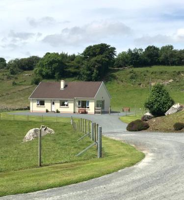 Creeslough House | Heather Cottage: Oceanfront Retreat with Pet-Friendly Perks