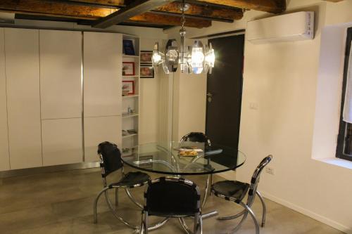Angarano Apartment | Heather's Home: Guest Rated 9.5 with Family-Friendly Perks