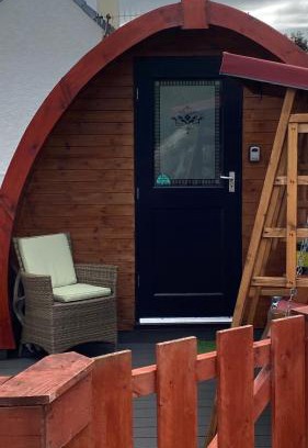 Nostie House | Cozy Heatherbrae Wooden Pod - Guest Rated 9.6/10