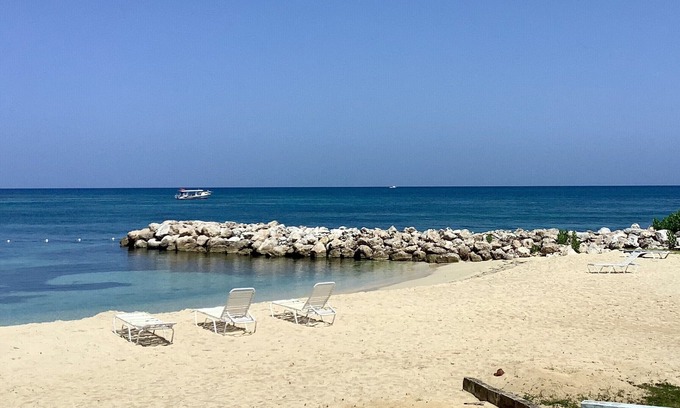 Negril House | Discover Heaven-Can-Wait @ Point Village with Ocean Views