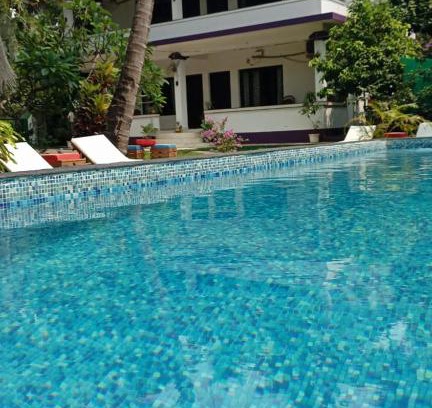 Sernabatim Bed & Breakfast | Relaxing Stay at Heaven Goa Guesthouse with Oceanfront Views