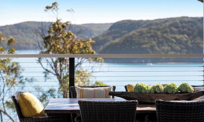 Sydney House | Heavenly Avalon Sunseeker