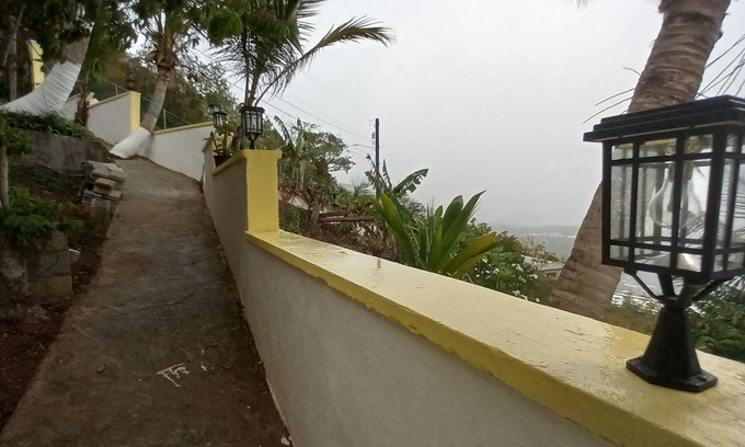 Estate Crown and Hawk Apartment | Heavenly Cove Suite: Your Perfect Oceanfront Retreat