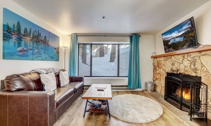 Tahoe Village Condo | Idyllic Mountain Lake Retreat with Pet-Friendly Amenities