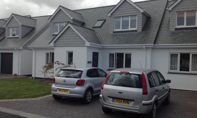Redruth House | Hedlea: Guest Rated 10/10 for Your Next Getaway