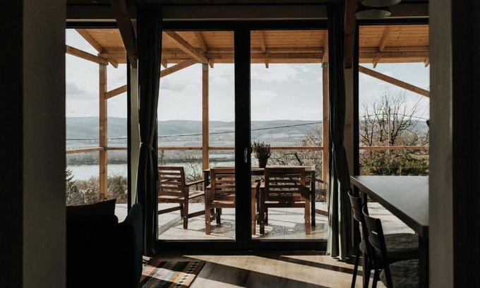 Zebegeny House | Experience Hegyi Pihenő: Guest Rated 9.9/10 Stay