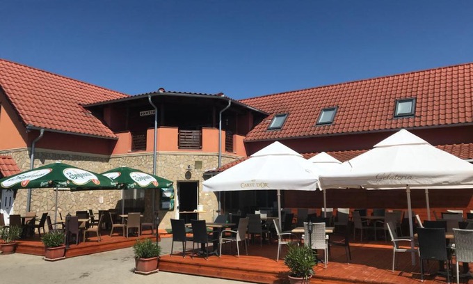 Sotony Bed & Breakfast | Hegylánc Fogadó: Guest Rated 9/10 with Family-Friendly Amenities