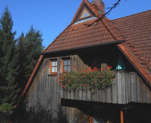 Jesteburg Apartment | Heidhöhe: Family and Pet-Friendly Retreat with Top Reviews