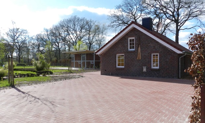 Friedeburg Apartment | Heidihaus: Nature Retreat with Pool & Pet-Friendly Awaits