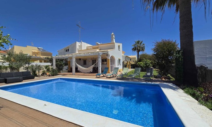 Altura House | Unforgettable Stay at Height Villa Duartes with Ocean View