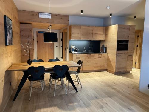 Schroecken Apartment | Family-Friendly Heimat 1495m Appartement TYP 2 Light Stay