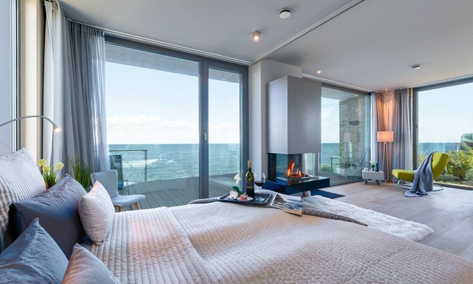 Olpenitz Apartment | Heimathafen2: Beachfront Escape with Spa & Ocean View