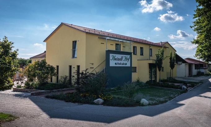 South Gerolfing House | Family-Friendly Retreat at HeindlHof with Great Reviews