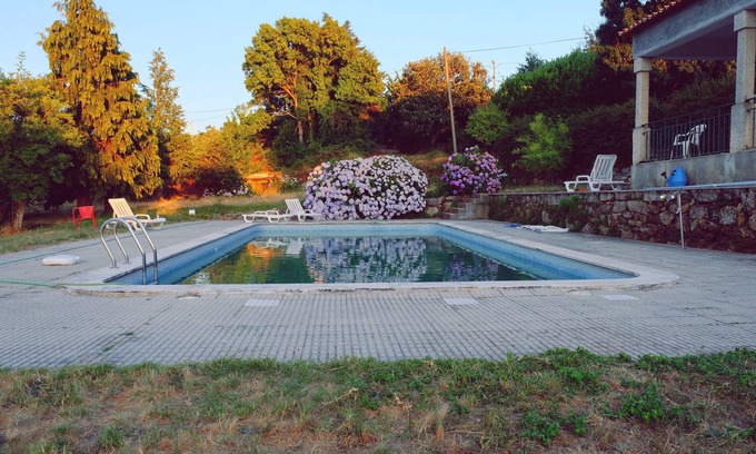 Vila Ruiva Cottage | Relaxing Retreat at Heirs of Julio Gomes Junior Paricio