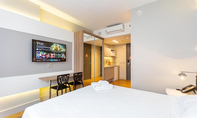 Batel Apartment | Top-Rated Family-Friendly Stay at Helbor Batel Hotel