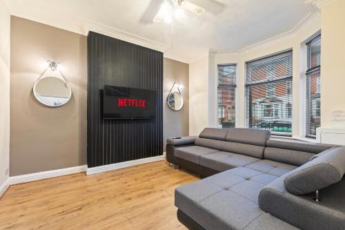 Nottingham House | Helen's House
