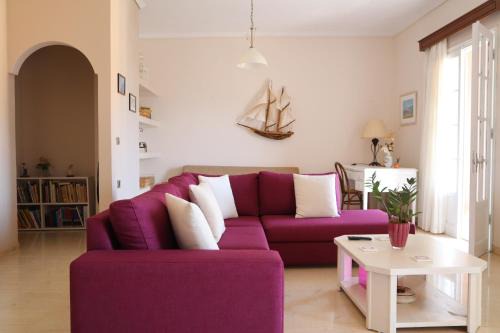 Argostoli Town Apartment | Inviting Helena Apartment in Argostoli - Pet Friendly Stay