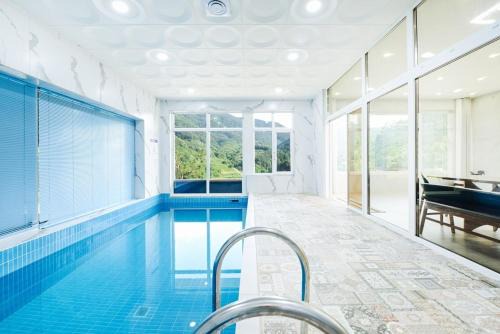Gapyeong Villa | Helios Private Pool Villa