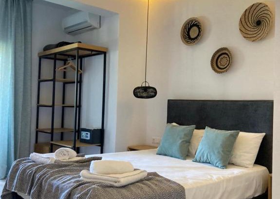 Eresos-Antissa Apartment | Discover Heliotopos: Guest Rated 9.5 & Pet Friendly Stay