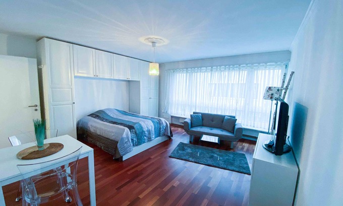 Allschwil Apartment | Bright and Spacious Hotel Near Basel with Breakfast Included