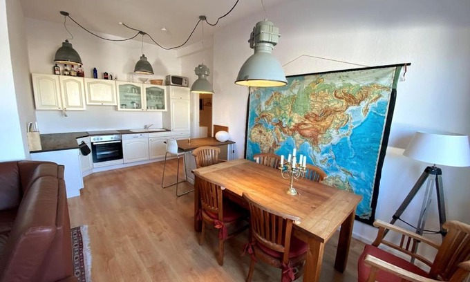 Nordstadt Apartment | Cozy 3-Room Apartment Near University with Family & Pet Options