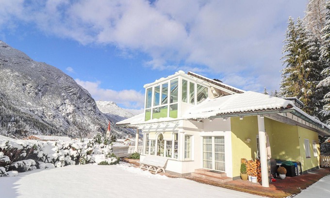 Elmen Apartment | Bright and Inviting Vacation Apartment in Scenic Surroundings