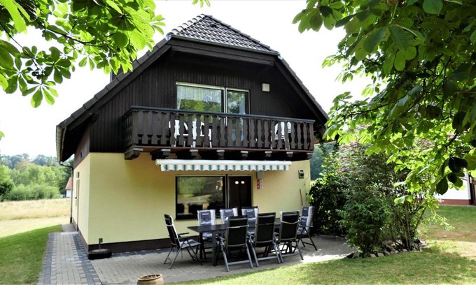 Feriendorf Silbersee House | Inviting Holiday Home with Ocean View for 10 Guests