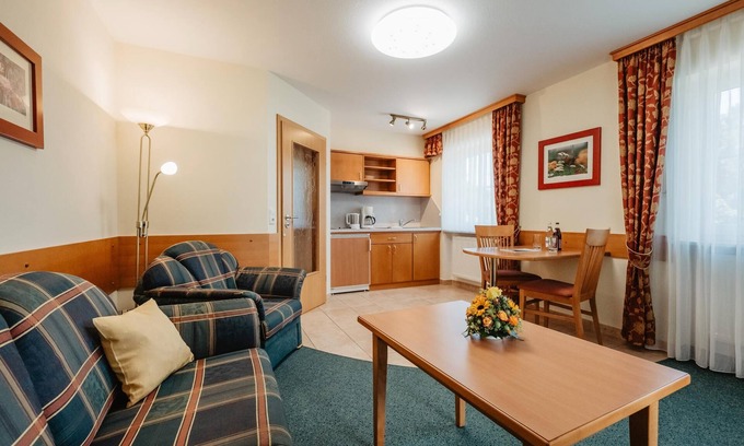 Wurding Apartment | Bright Two-Room Apartment with Balcony and Family Amenities