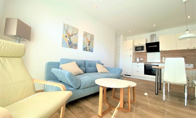 Dangast Apartment | Welcome to Apartment Fiete - Rated 10/10 & Pet Friendly!