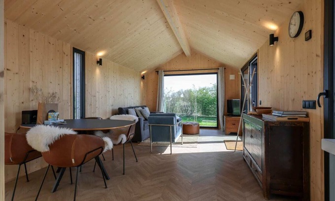 Westkapelle House | Cozy Tiny House Zeeuwse Liefde with Oceanfront Views