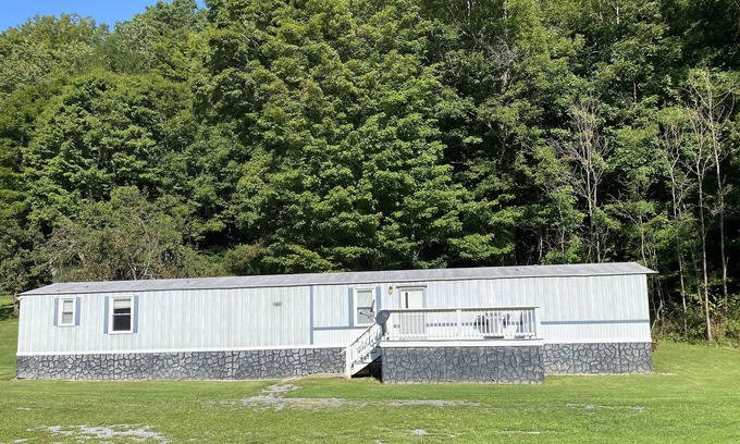 Harper House | Helmick Mountain Hideaway