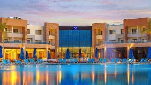Port Said Governorate Hotel | Discover Helnan Hotel - Port Fouad with Oceanfront Spa