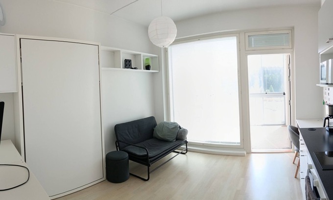 Aviapolis Apartment | Helsinki-Vantaa -airport studio 1: near the airport and the train station