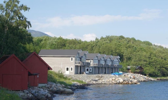 Haram House | New Oceanfront Rorbu at Slyngstad in Ålesund Kommune