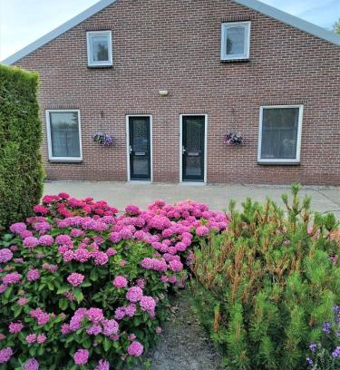 Municipality of Drechterland House | Hemmer Hoeve: Family-Friendly Stay with a 9.4/10 Rating