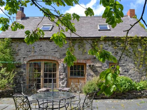 Bodorgan House | Discover Hen Dy Goits: Pet-Friendly with a 9/10 Rating