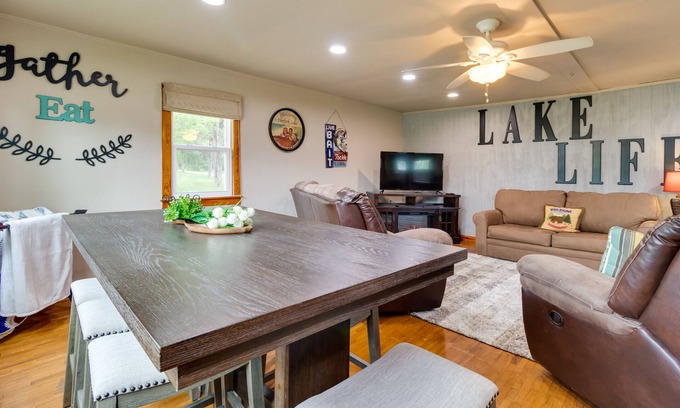 Henderson House | Henderson Vacation Rental: Steps from Norfork Lake Awaits!