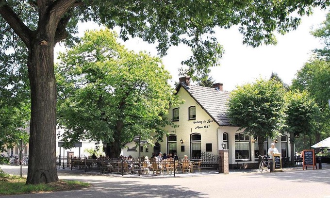 Swalmen Hotel | Pet-Friendly Herberg de Bos with Pool and Restaurant