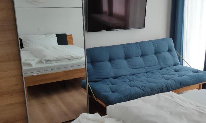 Martisberg Apartment | Herberge Balmweid 1: Family-Friendly Stay with Breakfast