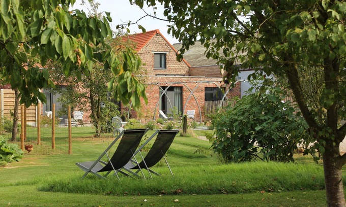 Steenwerck House | Rated 10/10: Herbes Folles with Family-Friendly Amenities