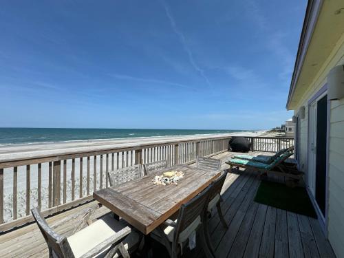 Vilano Beach House | Beachfront Escape at Hercules by the Sea - 4-Star Rated