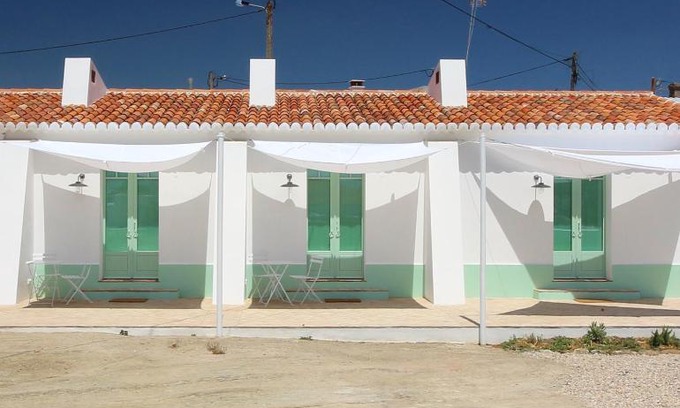 Mertola House | Relaxing Retreat at Herdade de Alagães with Ocean Views