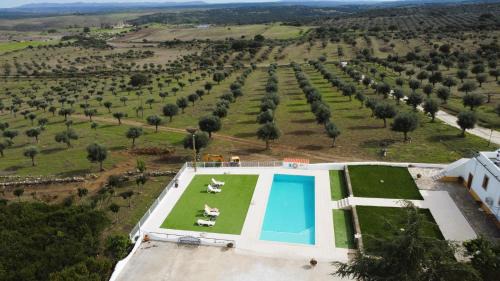 Castelo de Vide Resort | Discover Herdade de Santo Isidro - Casa da Meada Retreat
