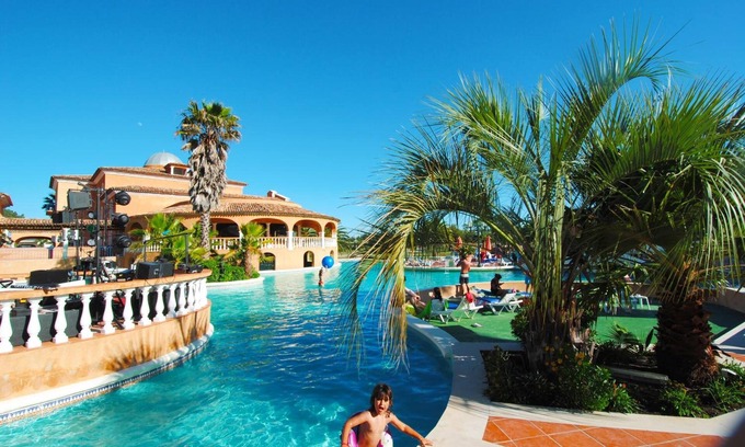 Mira Hotel | Relax at Herdade Lago Real: Pool, Spa & Family-Friendly