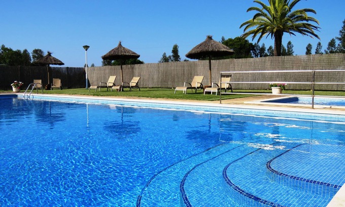 Vila Nova de Milfontes Hotel | Idyllic Retreat at Hotel Rural Moita Mar with Pool & Spa