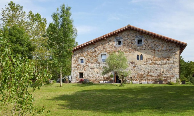 San Sebastian Hotel | Exceptional Stay at Heredad de Unanue – 9.7/10 Rating