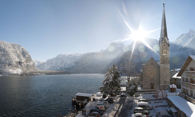 Hallstatt Hotel | Heritage Hotel Hallstatt: 4-Star Spa Retreat with Breakfast